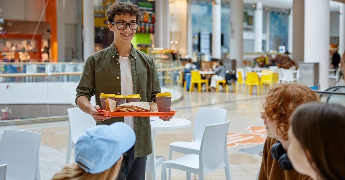 Food Court in Al Ain Mall Restaurant 