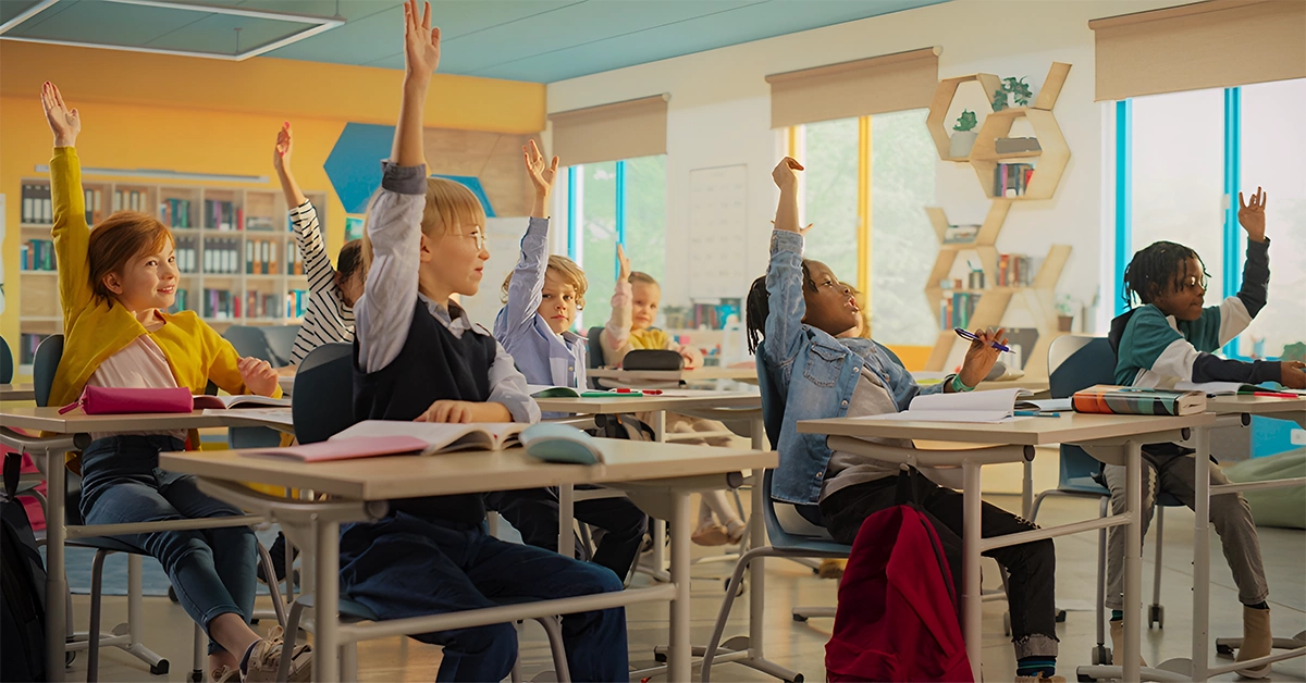 Children from diverse backgrounds studying together 