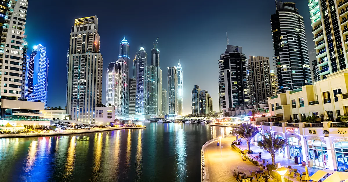 Downtown Dubai nightlife with international restaurants