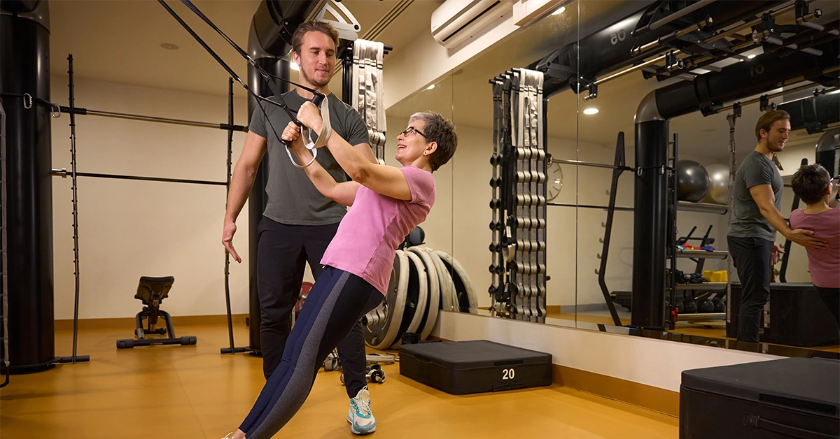 a personal training session at a 24 hour gym Dubai