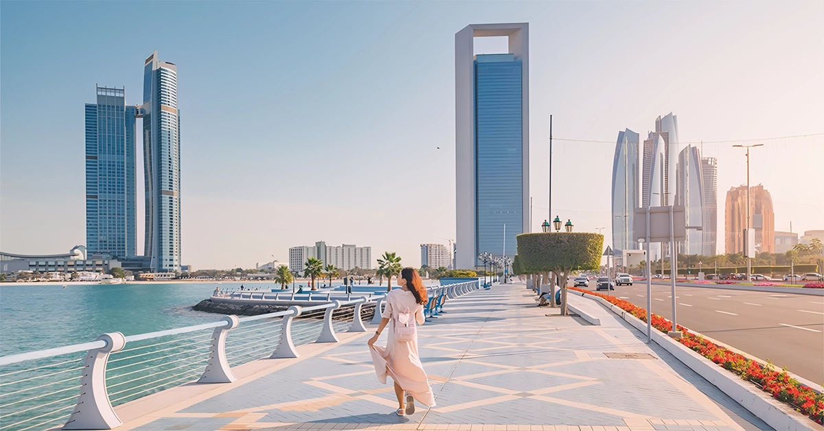 Abu Dhabi Corniche near Qasr Al bahr