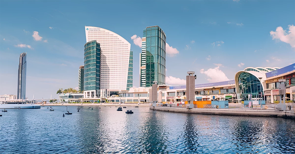 Dubai Festival City is known as one of the top Dubai shopping areas because of Dubai Festival City Mall 