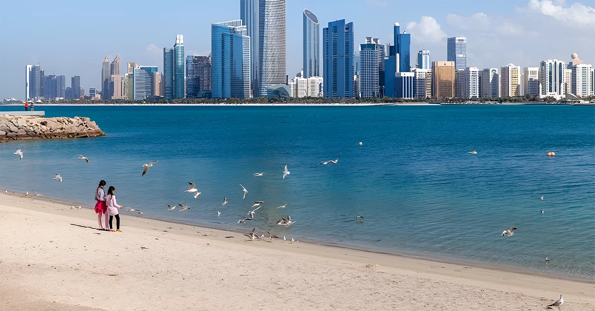 شاطئ قريب من قصر البحر 