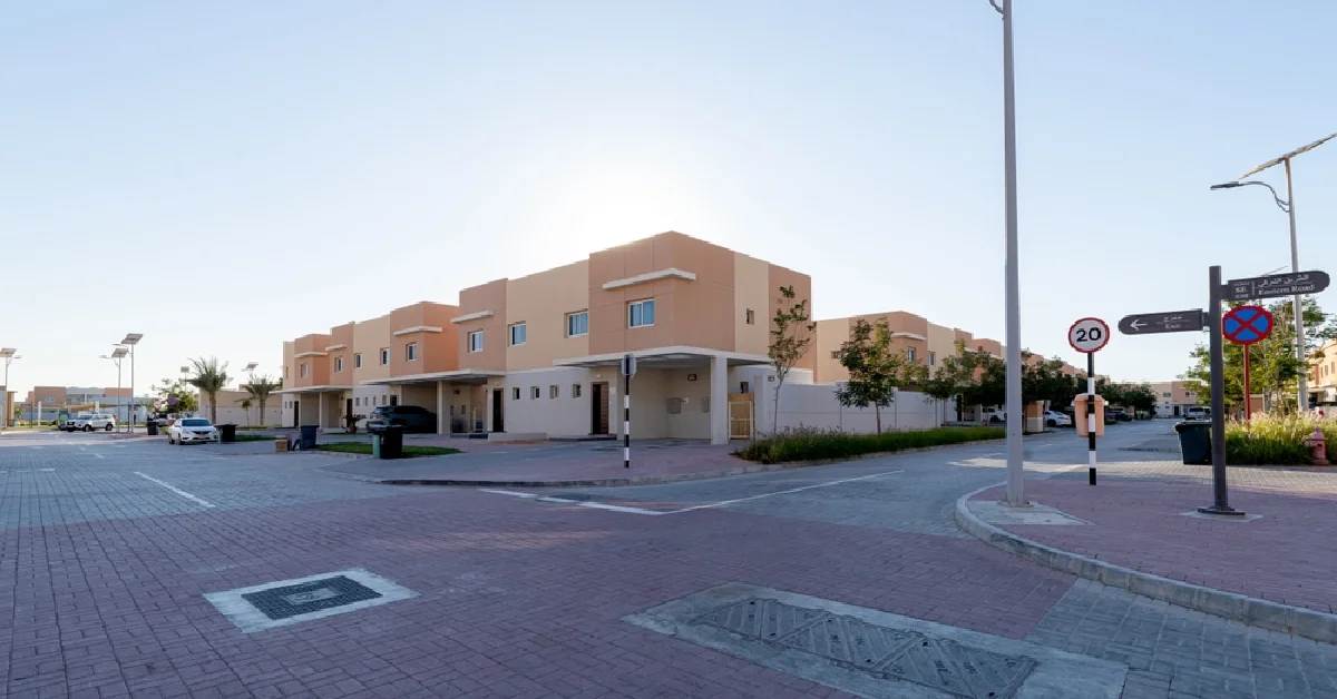 Living in Al Bahia