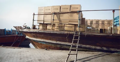 A loaded Dhow boat at Dubai Creek