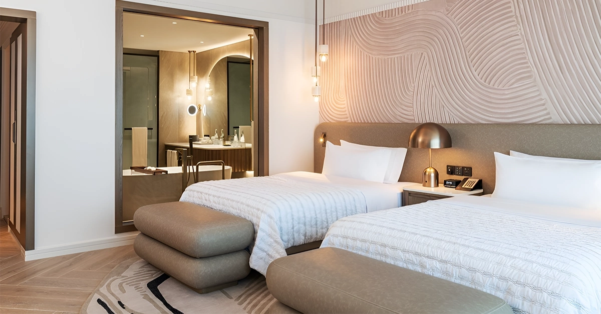 Twin bedroom in Le Méridien Resort