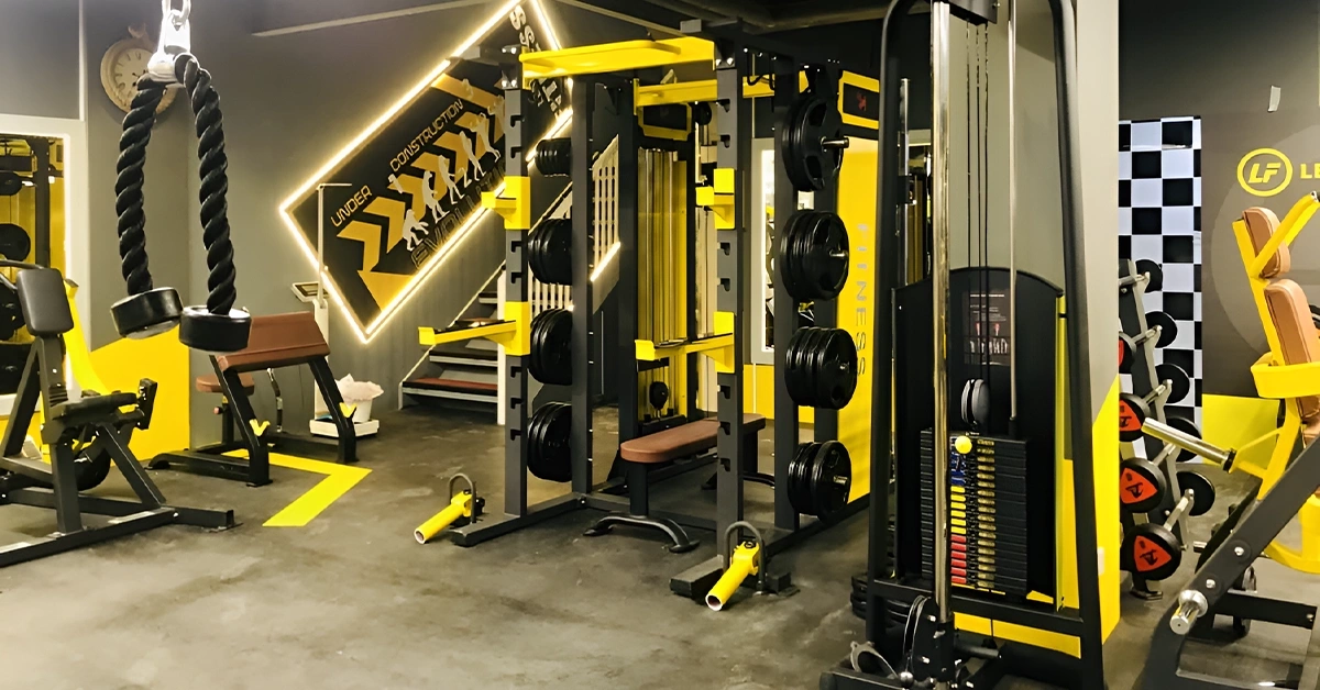 Leaders Fitness Gym in Karama Dubai