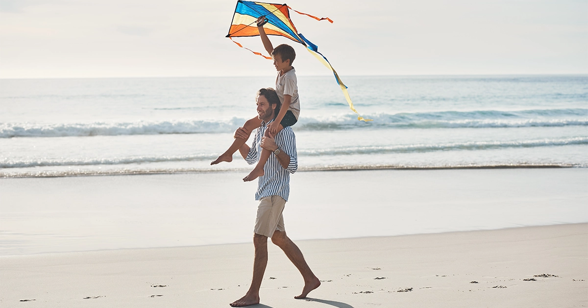 A stroll alongside Kite Beach is one of the best things to do with kids in Dubai summer 
