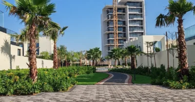 living in Al Muneera Island