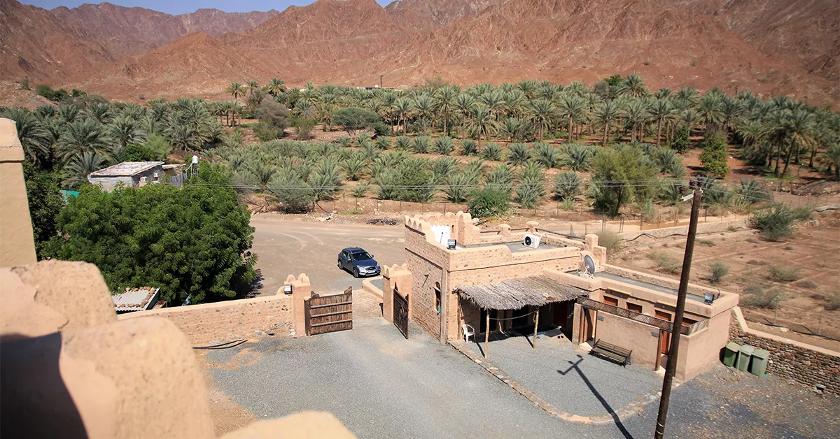 A tourist just arrived at the fort