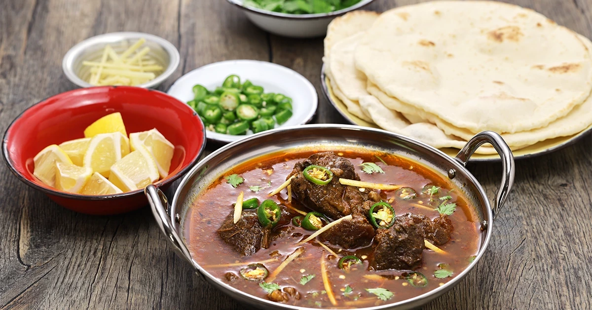 Pakistani Restaurant in Al Taawun