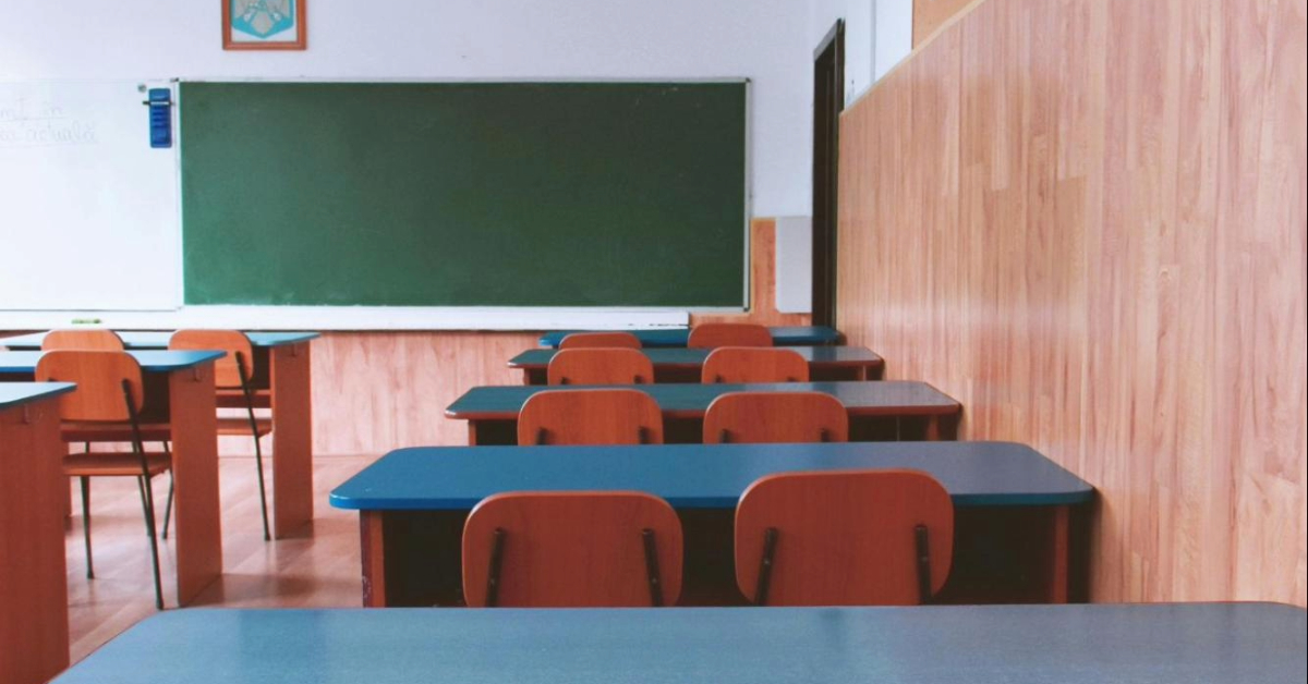 Classroom with chairs and desks
