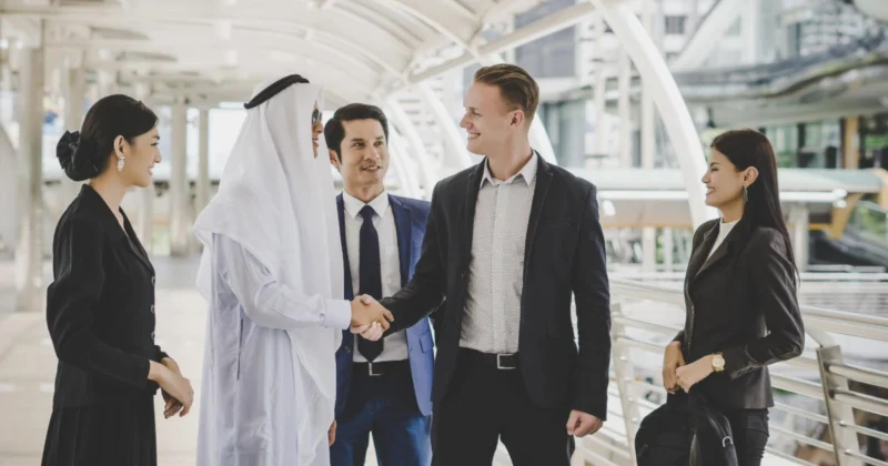 الرسوم المفروضة على عقد بيع العقار للمستثمرين أجانب