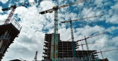 Buildings under construction after getting Dubai Municipality approval 
