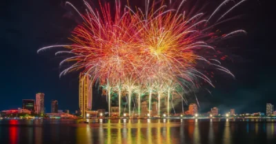 Watch Fireworks in Ras Al Khaimah