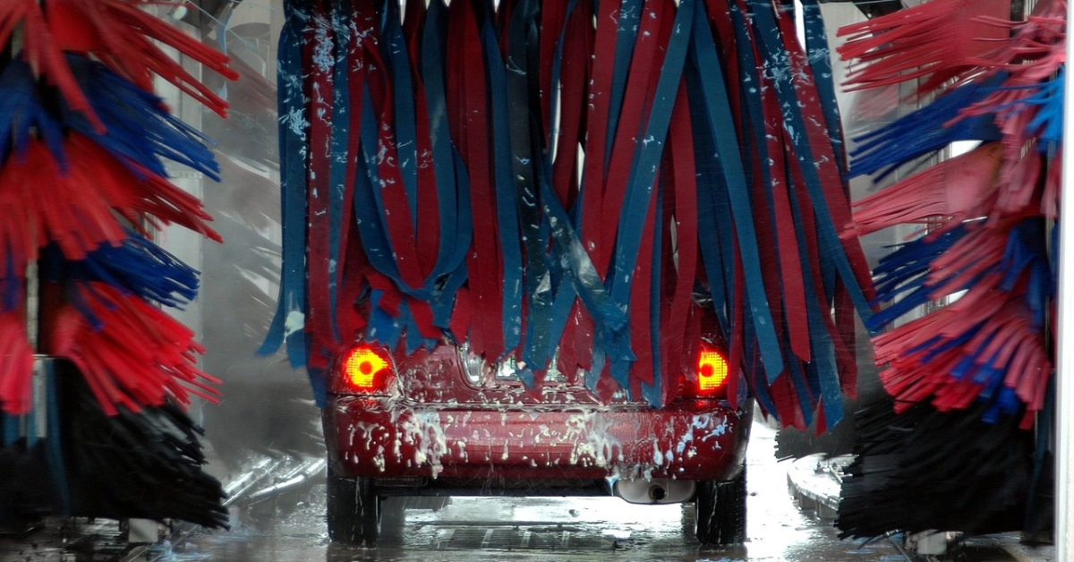 car wash in Dubai