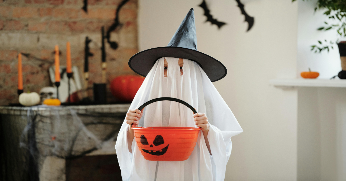 Ghost Halloween Theme