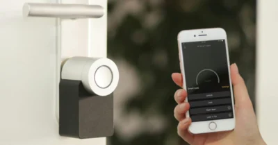 smart lock in hand