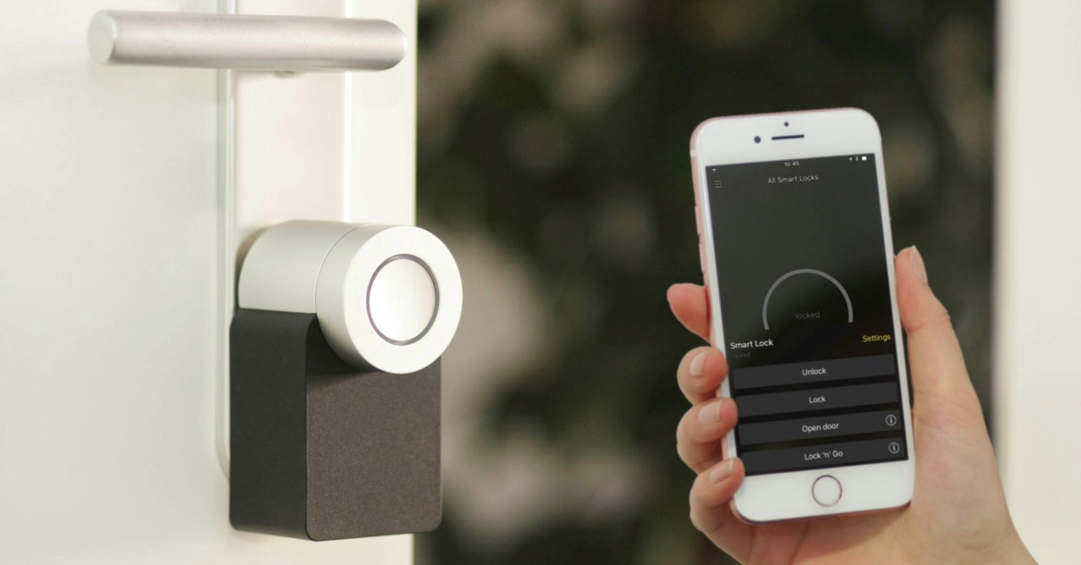smart lock in hand