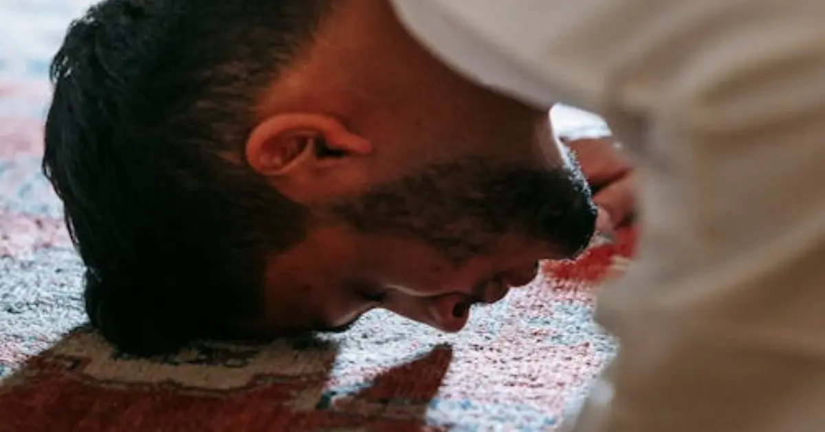 The Grand Mosque and minaret in Bur Dubai