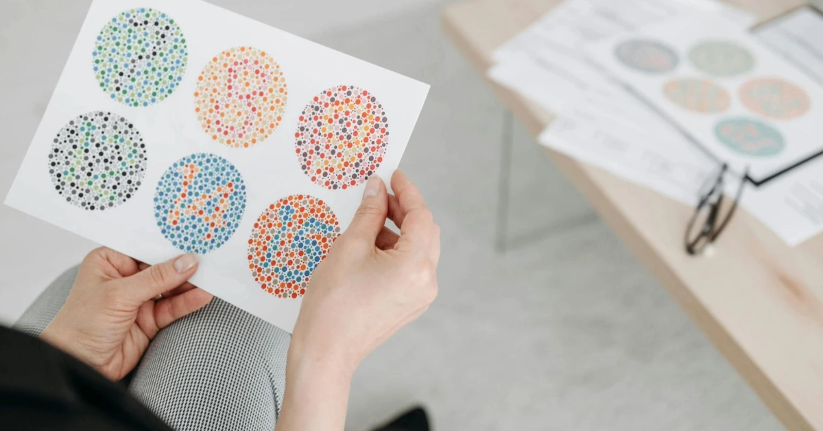 Patient undertaking a colour vision test in Ras Al Khaimah