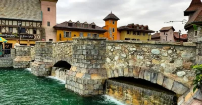 how to go to riverland dubai by metro