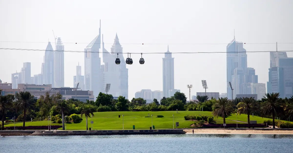 صورة توضيحية لمشاريع الجزر الاصطناعية دبي