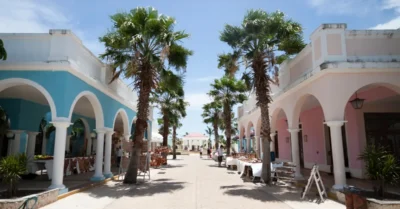 Empty roads in Jumeirah