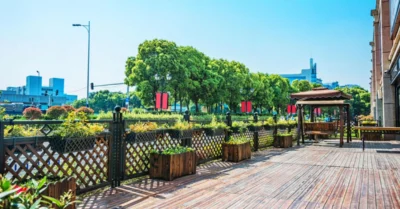 Outdoor courtyard at Alserkal Avenue