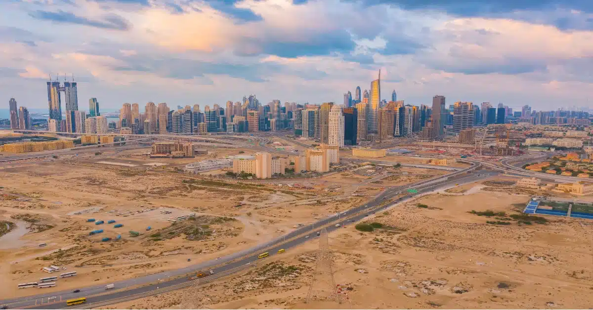 صورة توضيحية لمعالم دبي لاند