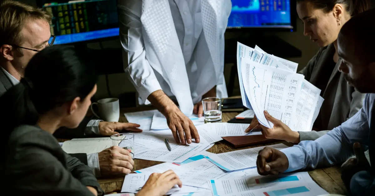 Gulf engineers cooperating and following up on work and plans