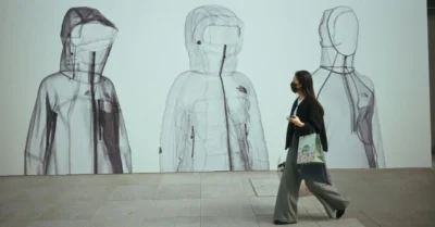 صورة توضح أمثلة على معارض منارة السعديات أبوظبي