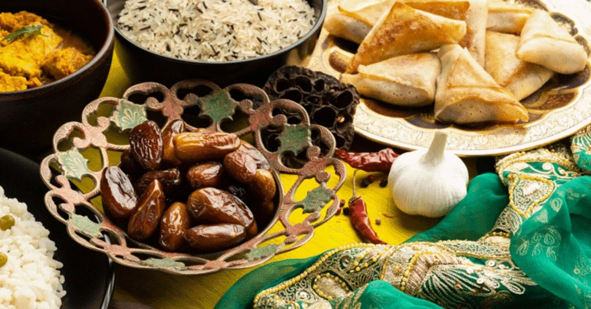 Display of food from street stalls in Ramadan