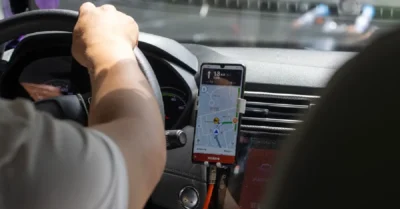 أكثر التطبيقات استخدامًا في الإمارات: دليل الحياة اليومية الرقمية