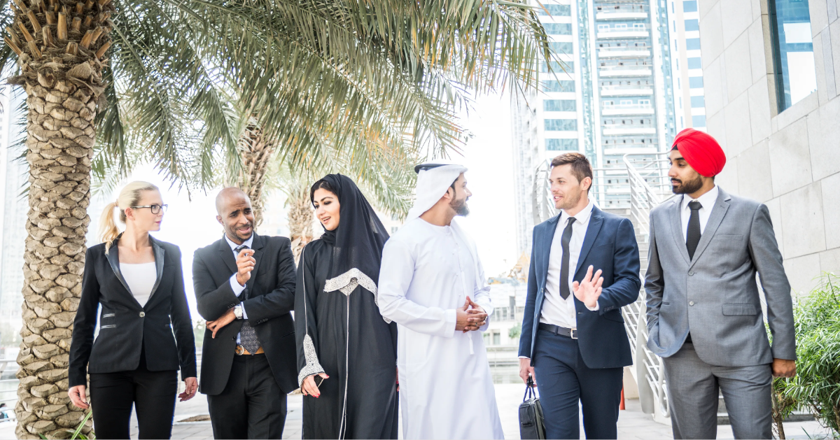 صورة توضيحية لموظفي الشركات في دبي