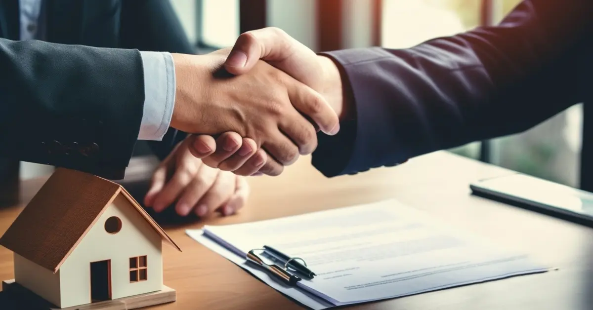 real estate agents shaking hands