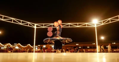 عرض التنورة التقليدي في مهرجان الحصن في أبوظبي