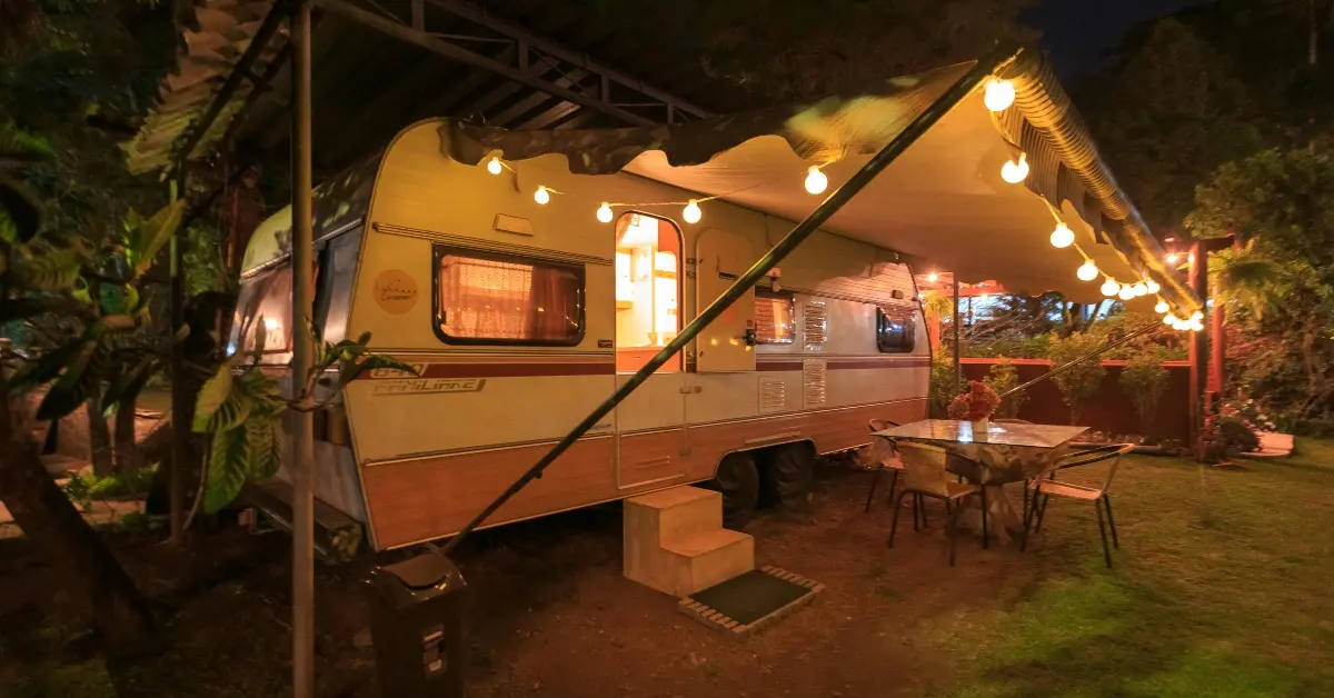 صورة توضح شكل كرفانات الزوراء