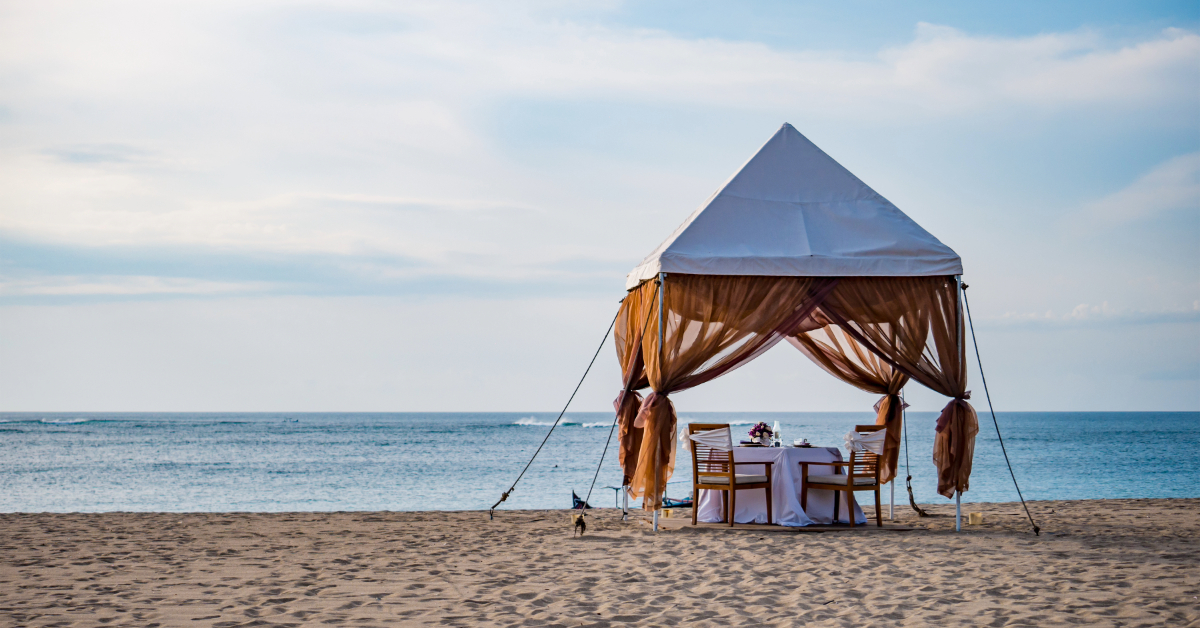 Romantic dinner on the beach