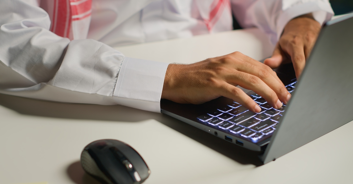 minimum wage in dubai