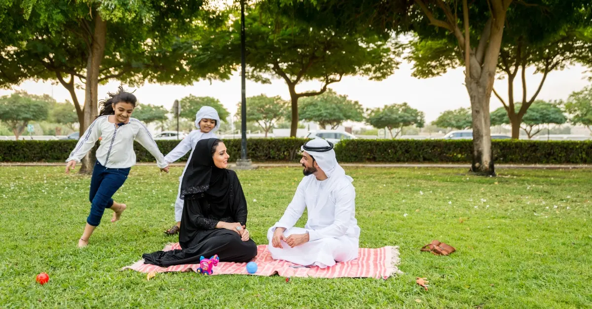 صورة توضح نزهة عائلية في عيد الفطر في دبي