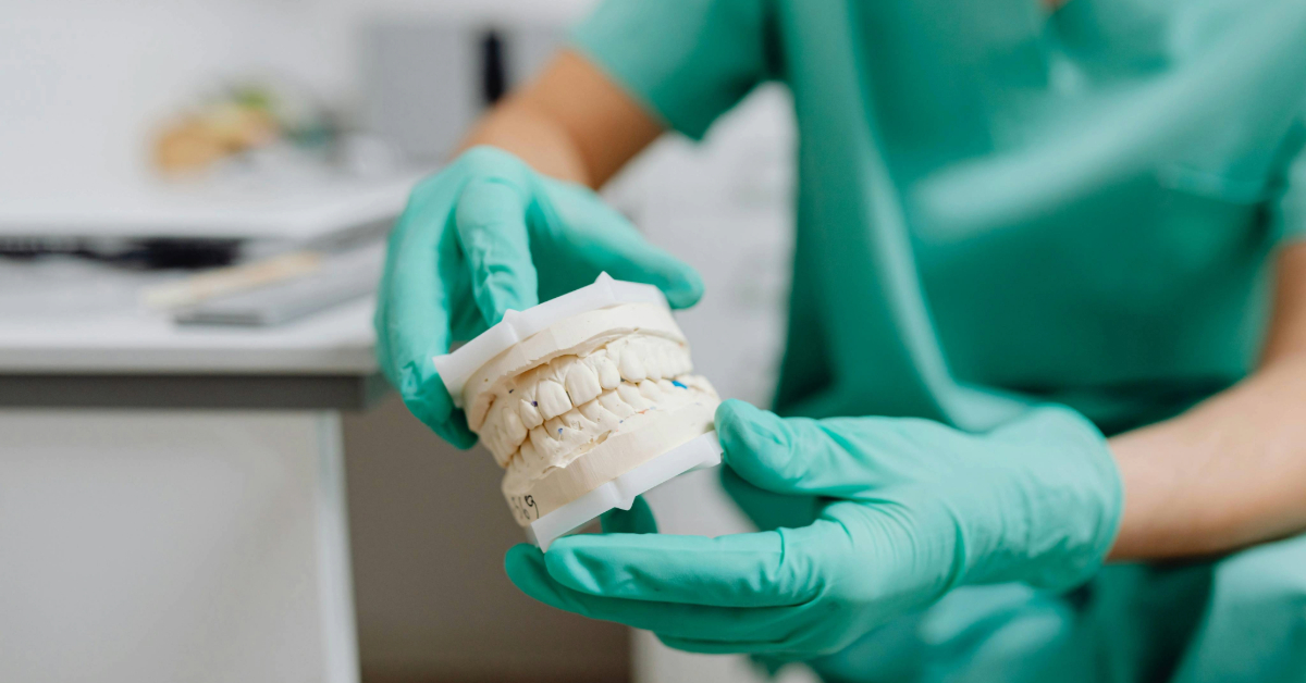 dental clinic in Mussafah Shabia
