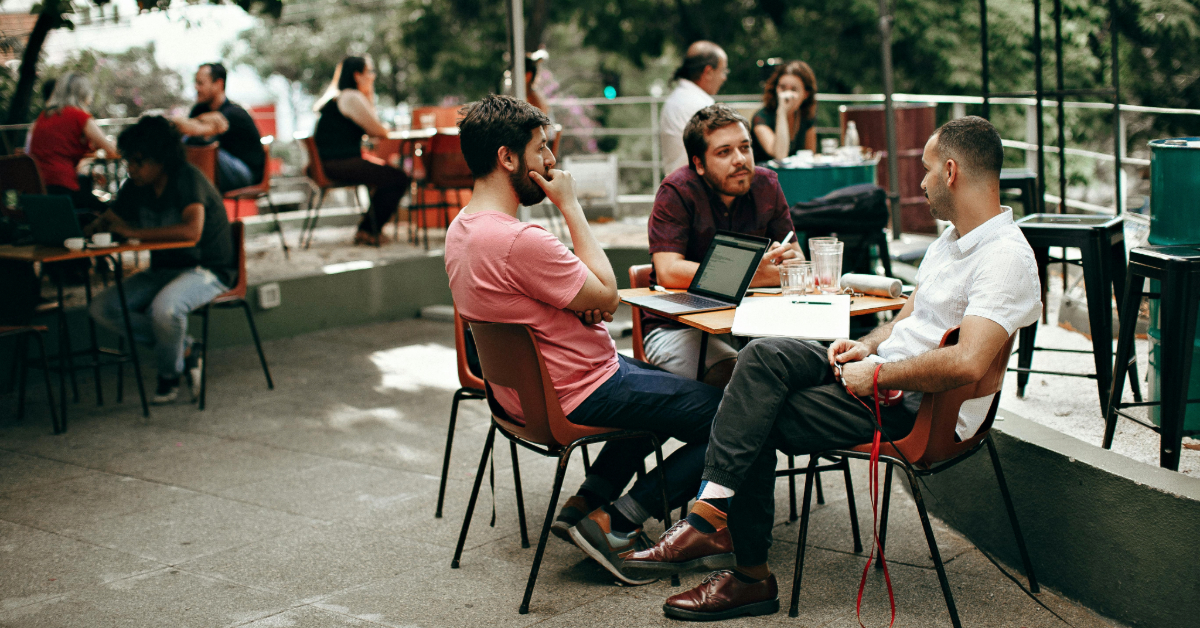 Friends enjoying an afternoon at a cafe