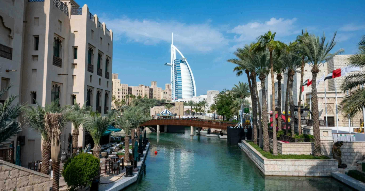 Restaurants overlooking Burj al Arab
