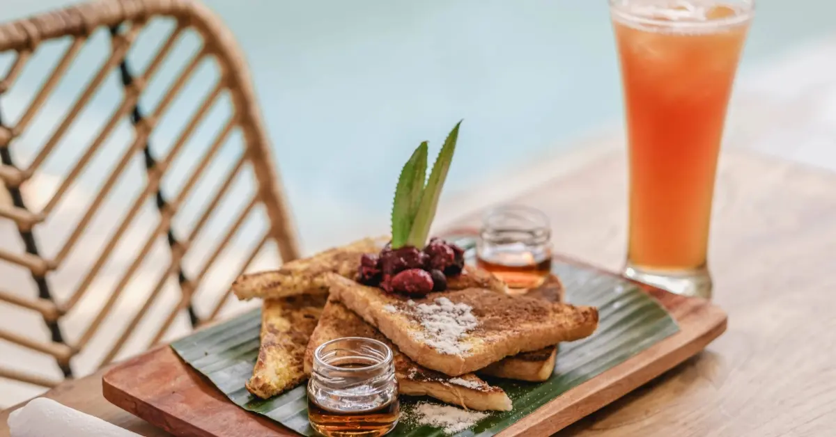 فطور بجوار البحر