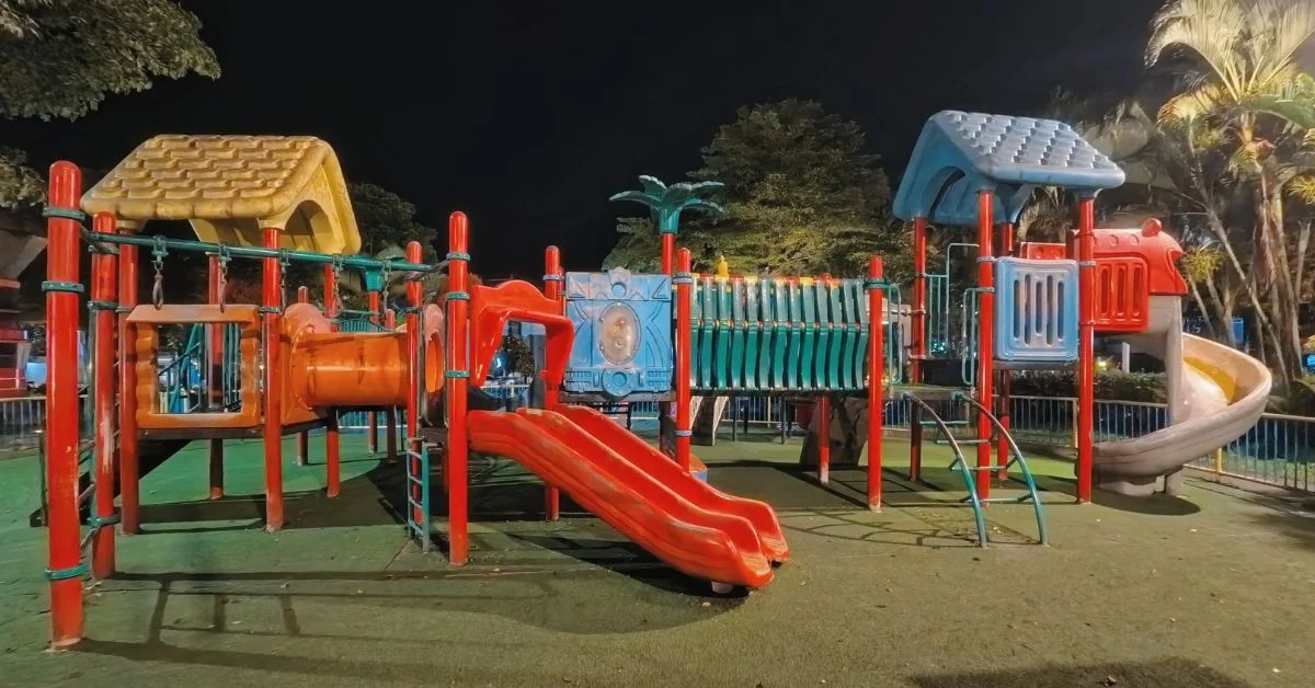Free parks and playgrounds with slides and swings