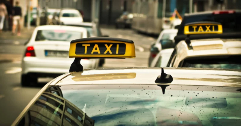 taxi to the airport