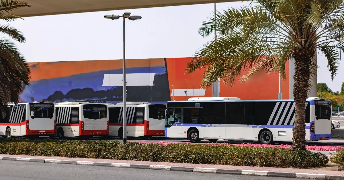 bus stop dubai