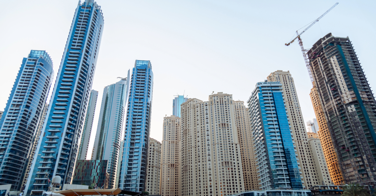 Dubai Marina Bay with residential neighbourhood