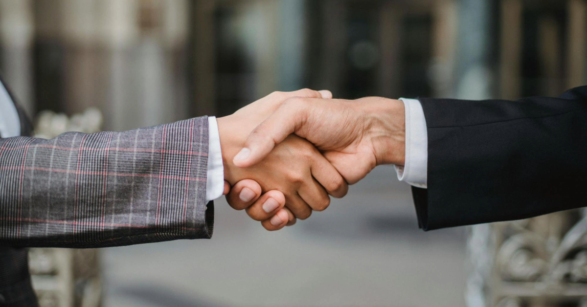 How to start working in real estate